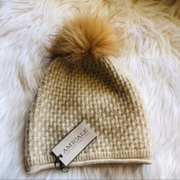 Amicale Accessories - Amicale // Fox Fur Pompom Cashmere Beanie